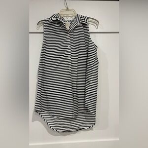 Chicos Size 1.5 Black and White Striped Tank